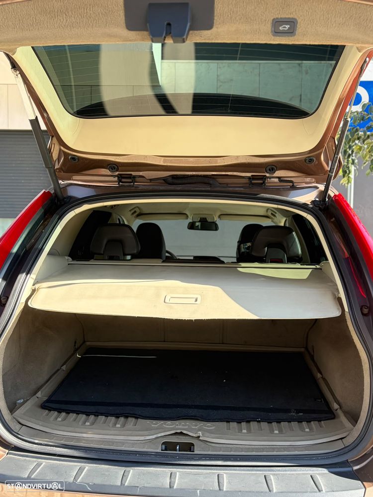 Volvo XC 60 2.0 D3 Drive - 7
