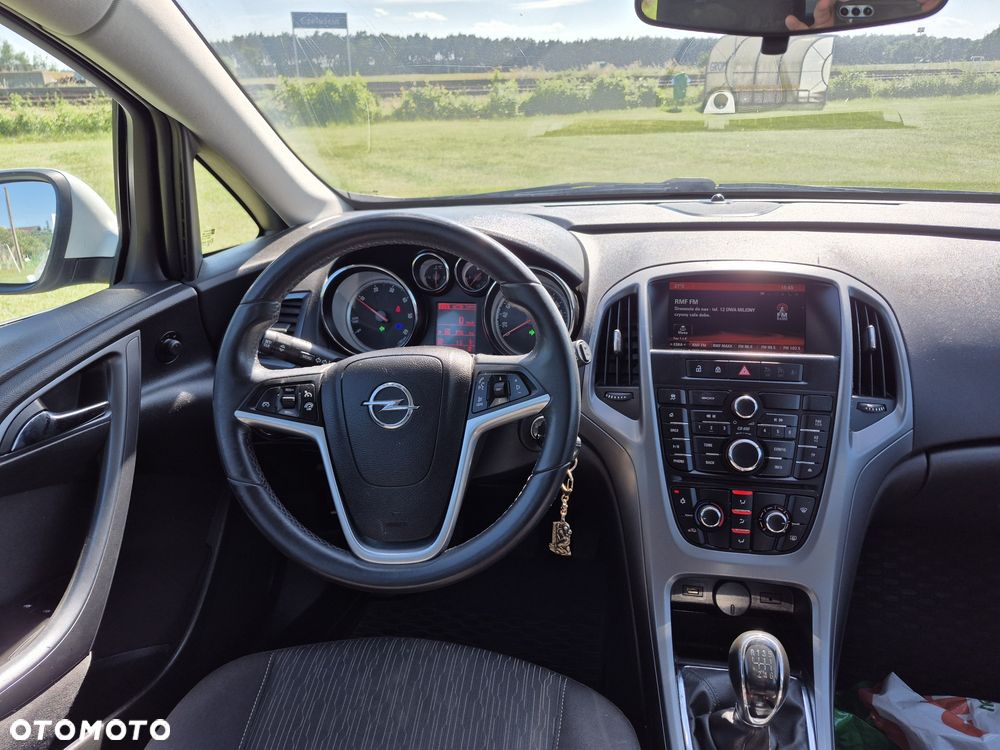 Opel Astra - 8