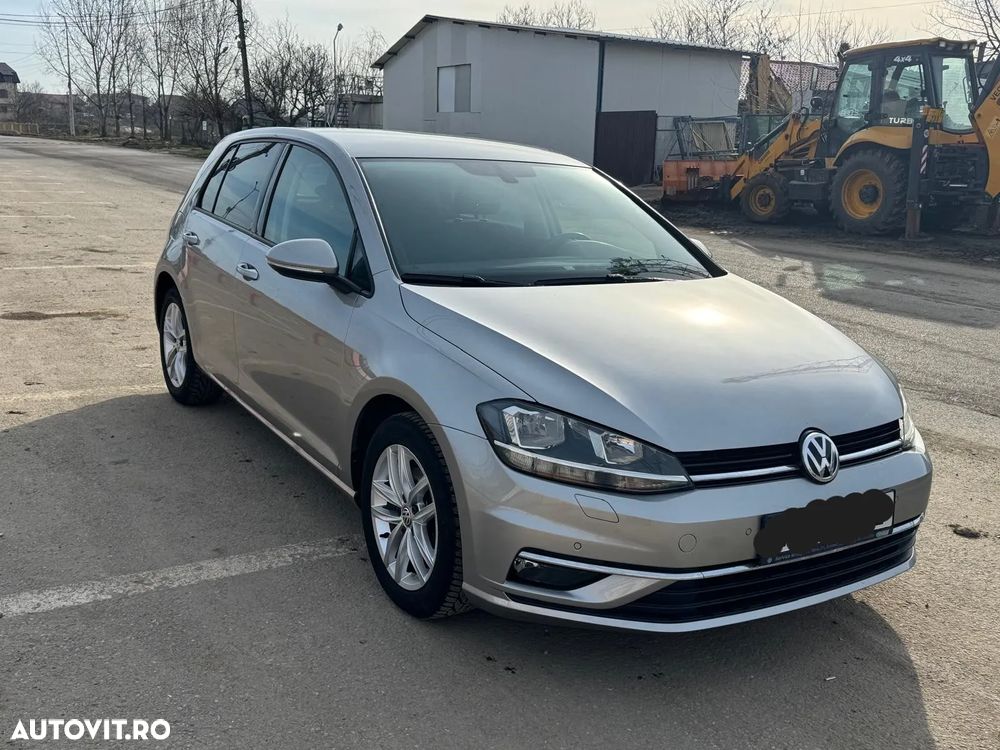 Volkswagen Golf 1.5 TSI DSG Highline - 1