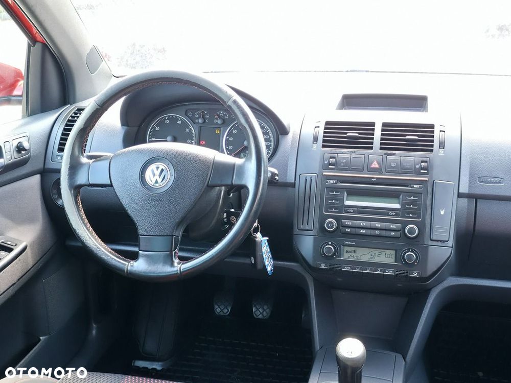Volkswagen Polo - 11