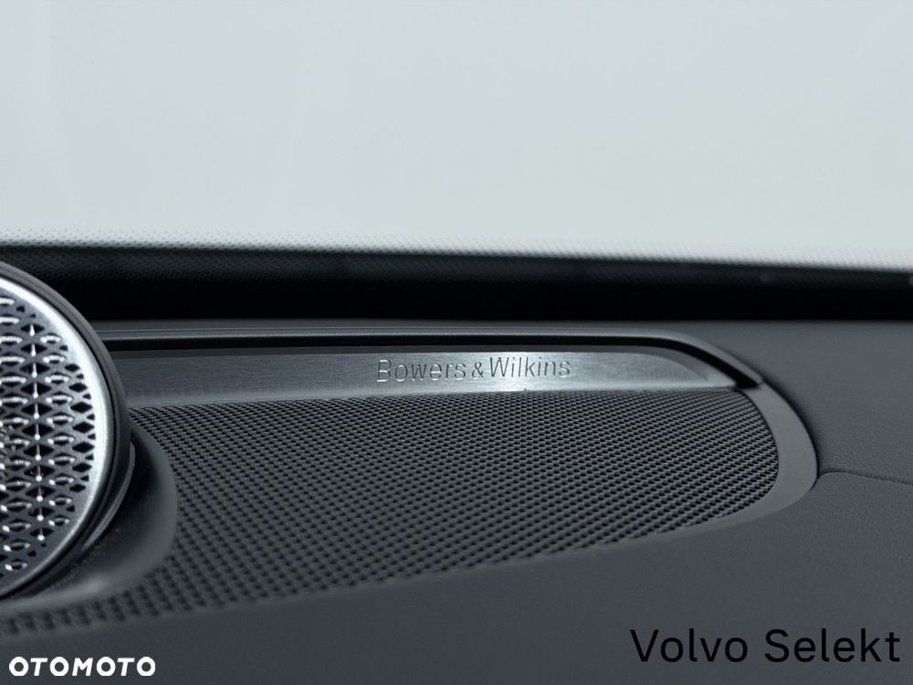 Volvo XC 90 - 35