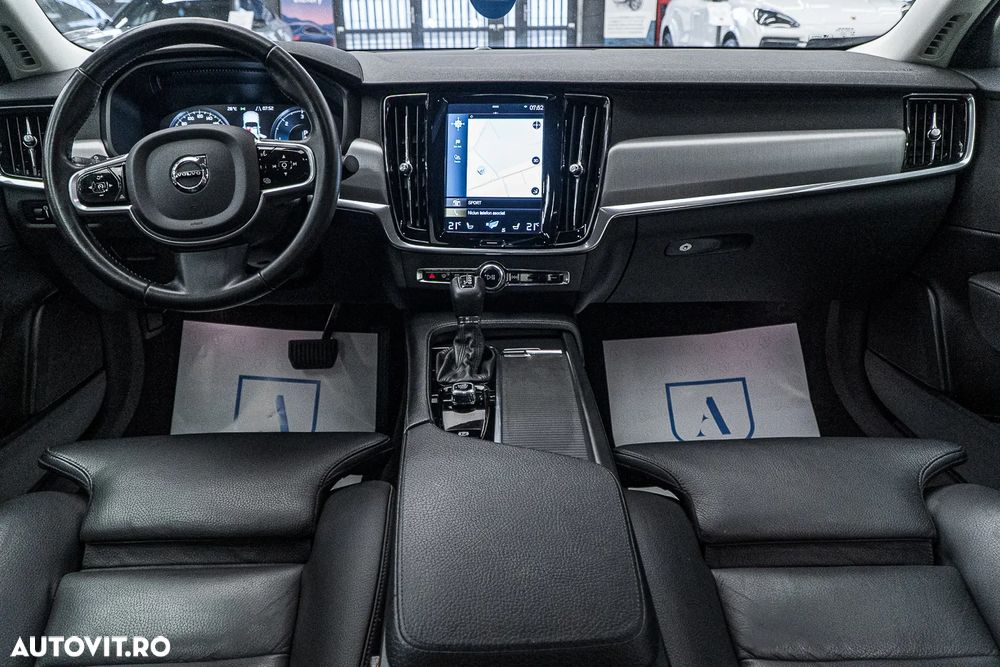 Volvo S90 D3 Geartronic Momentum - 28