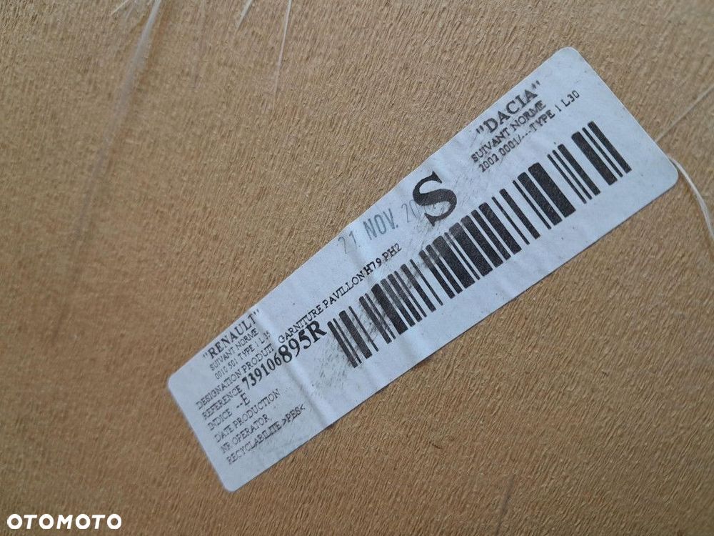 DACIA DUSTER I LIFT PODSUFITKA RĄCZKI LAMPKI - 9