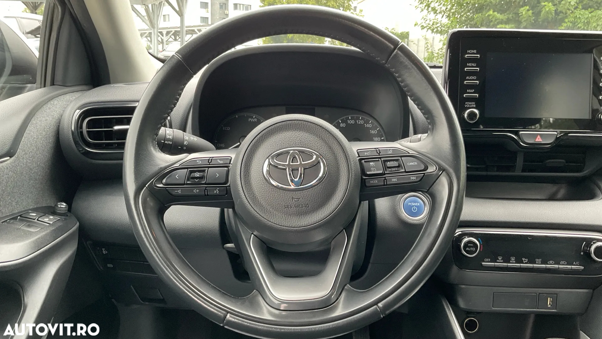 Toyota Yaris 1.5 VVT-i HSD Active - 19