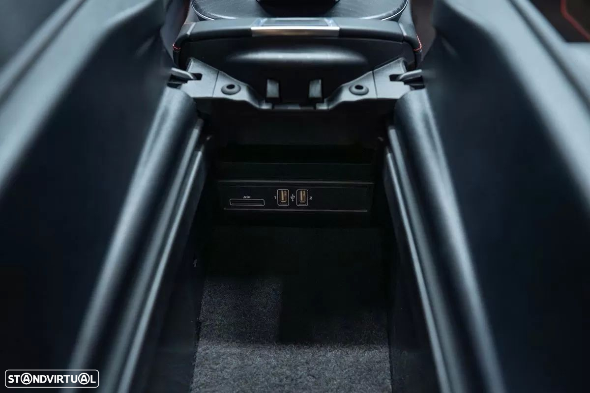 Mercedes-Benz E 53 AMG 4-Matic+ - 59