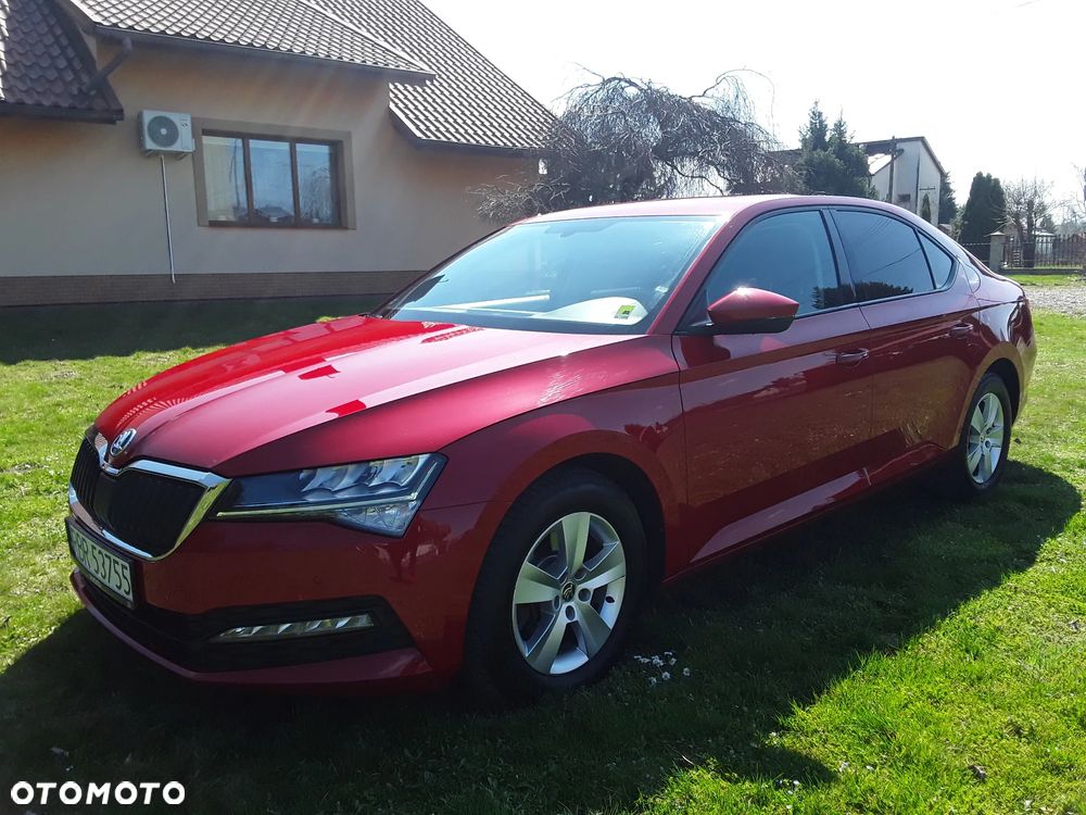 Skoda Superb 2.0 TDI SCR Style DSG - 2