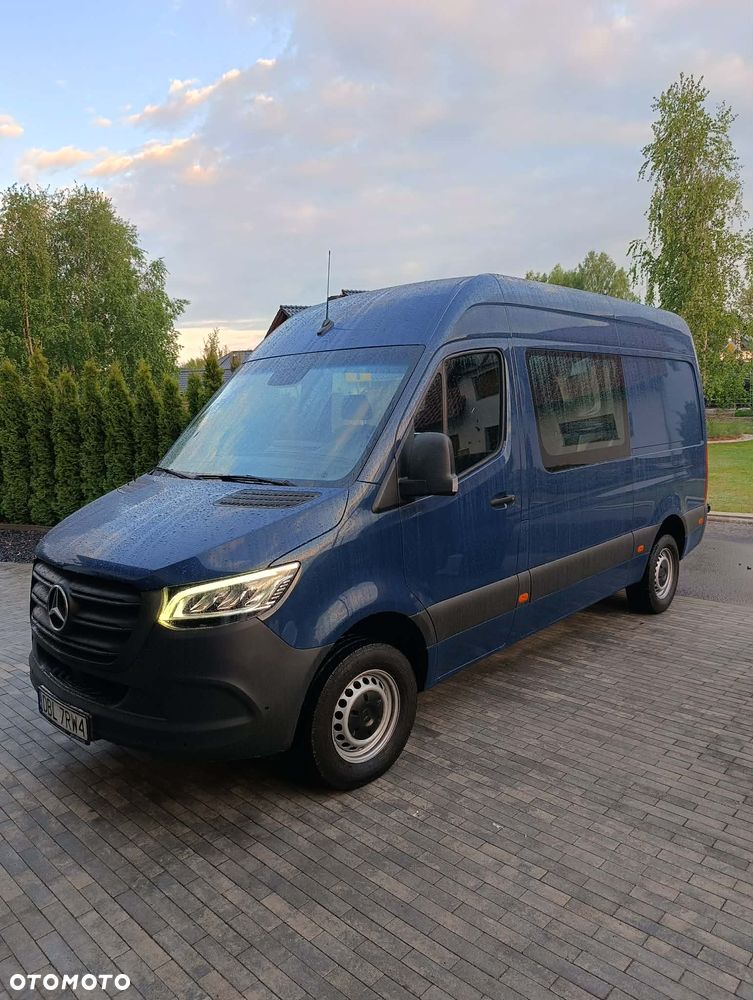 Mercedes-Benz Sprinter - 1