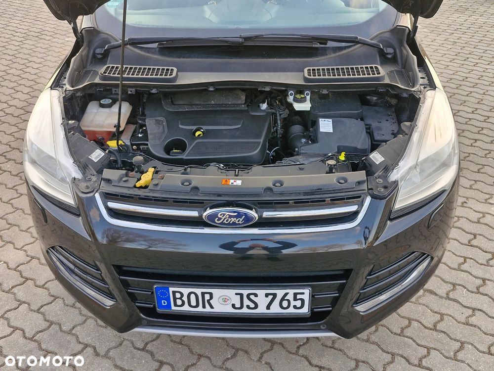 Ford Kuga 2.0 TDCi 4x4 Titanium - 27