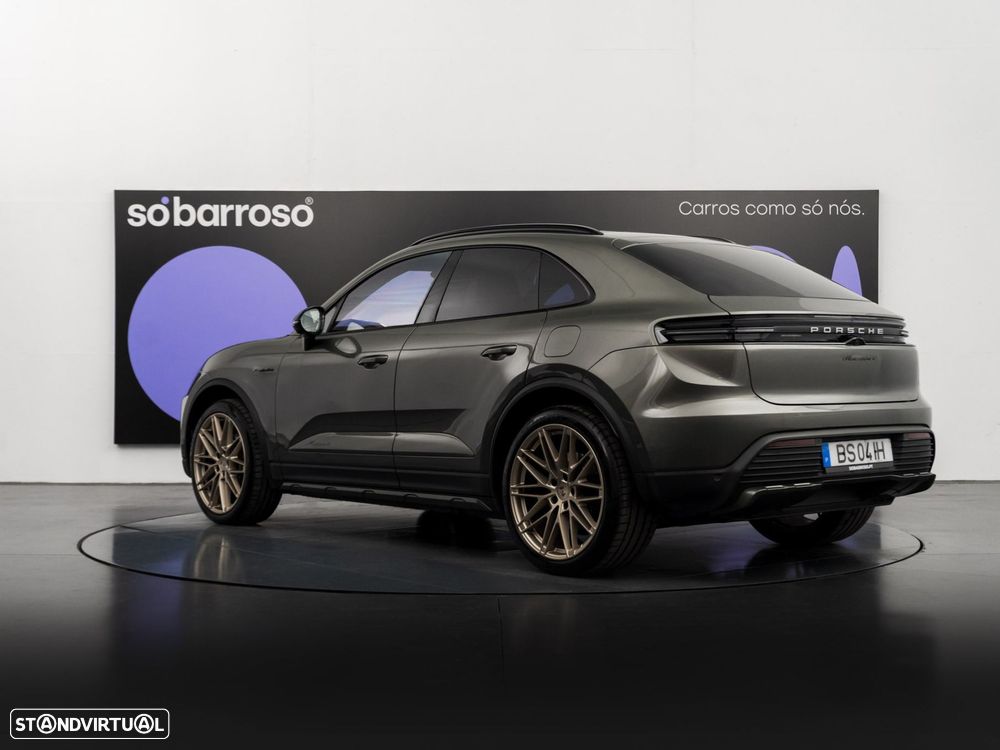 Porsche Macan Electric 4 - 4