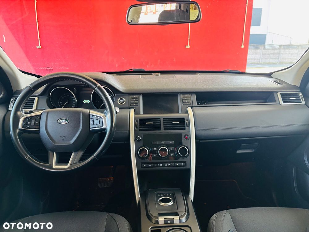 Land Rover Discovery Sport - 9
