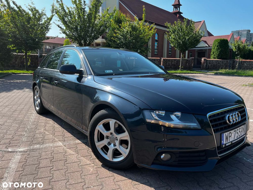 Audi A4 Avant 2.0 TDI 120g DPF Attraction - 1