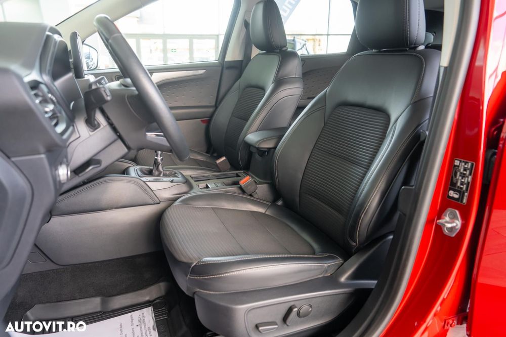 Ford Kuga - 22
