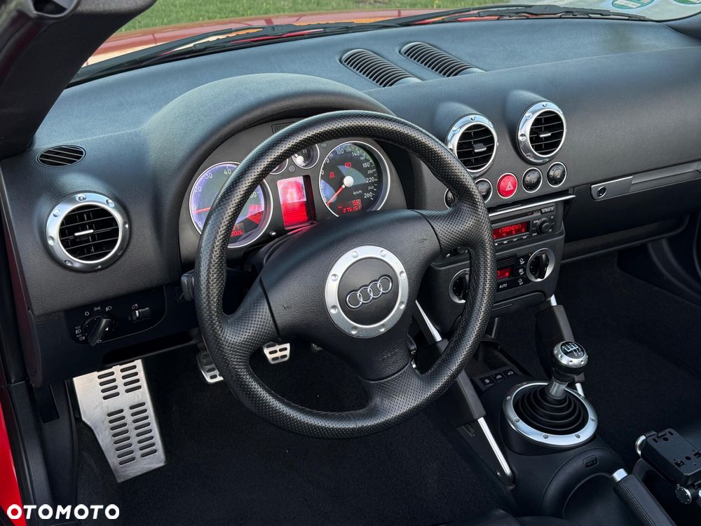 Audi TT Roadster 1.8 T - 23