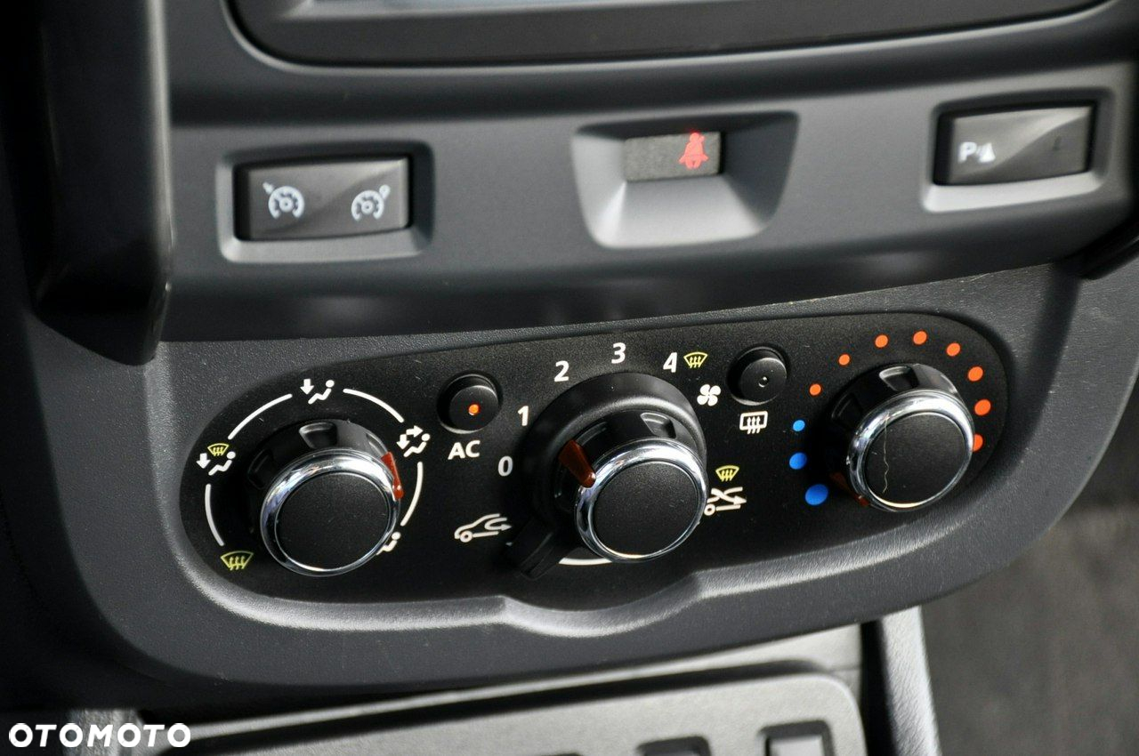 Dacia Duster - 33
