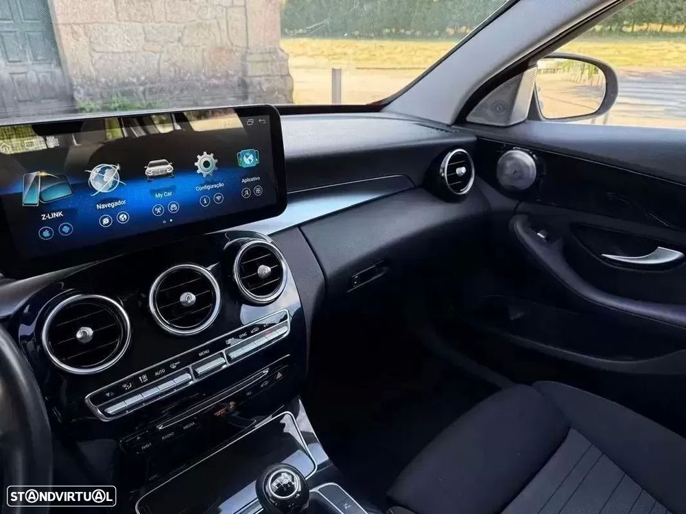 Mercedes-Benz C 220 d Avantgarde+ - 29