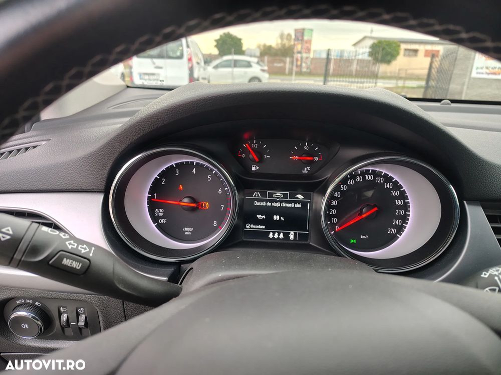 Opel Astra 1.2 Turbo Business Edition - 9