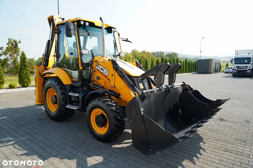 JCB 3CX / KOPARKO-ŁADOWARKA / FABRYCZNIE NOWA / 0 MTH - 17