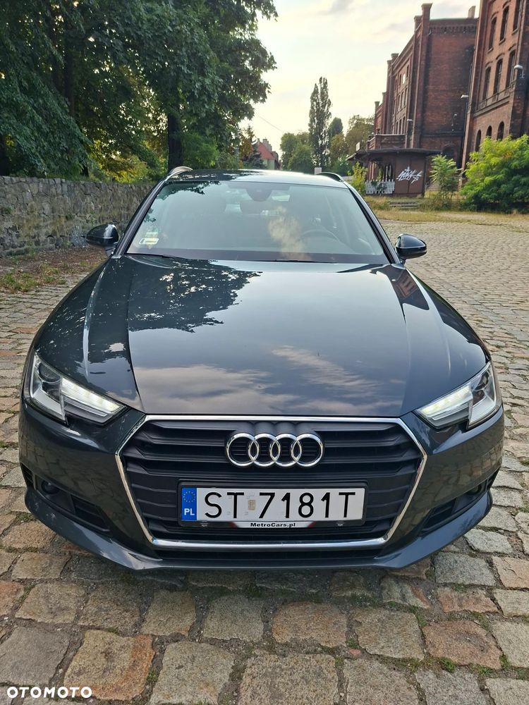Audi A4 Avant 2.0 TDI S tronic - 19