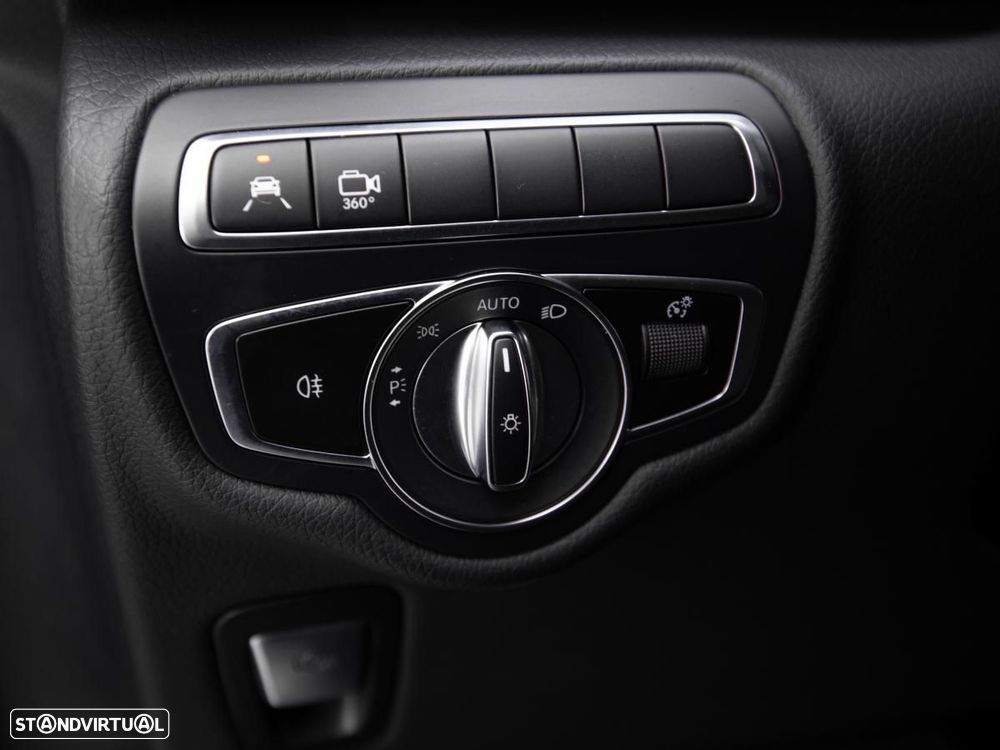 Mercedes-Benz EQV 300 Longa - 22