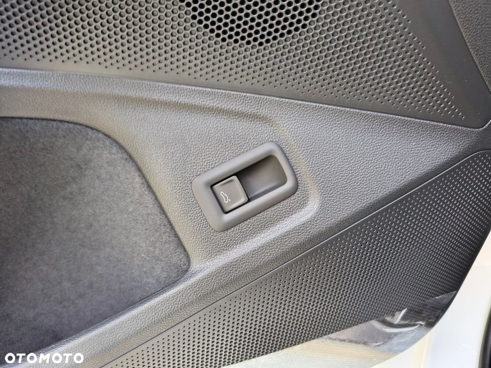 Skoda Superb 2.0 TSI Sportline DSG - 25