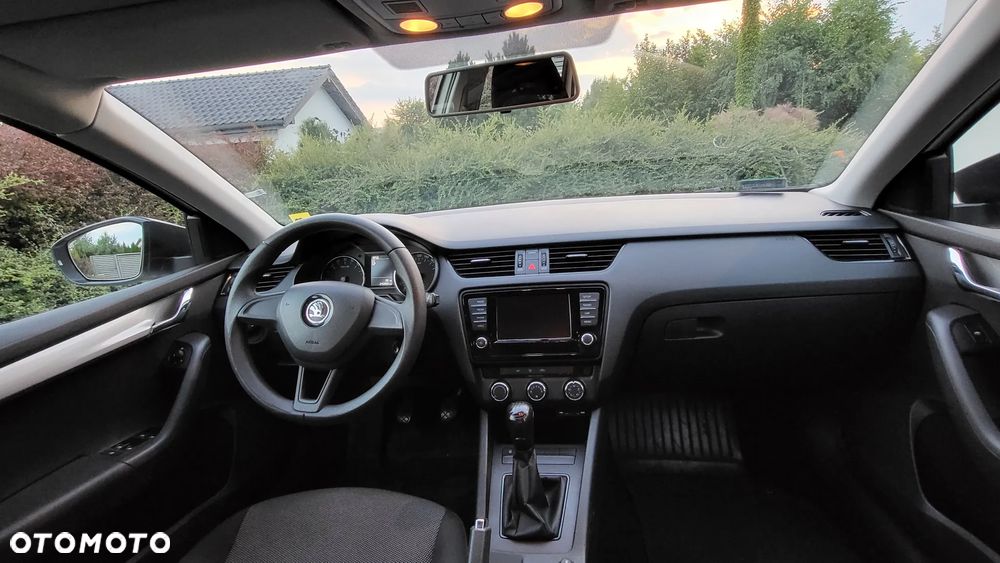 Skoda Octavia 1.6 TDI Active - 12