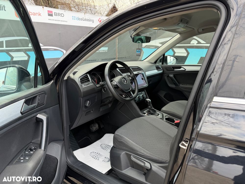Volkswagen Tiguan 2.0 TDI SCR 4MOTION DSG R-Line - 12