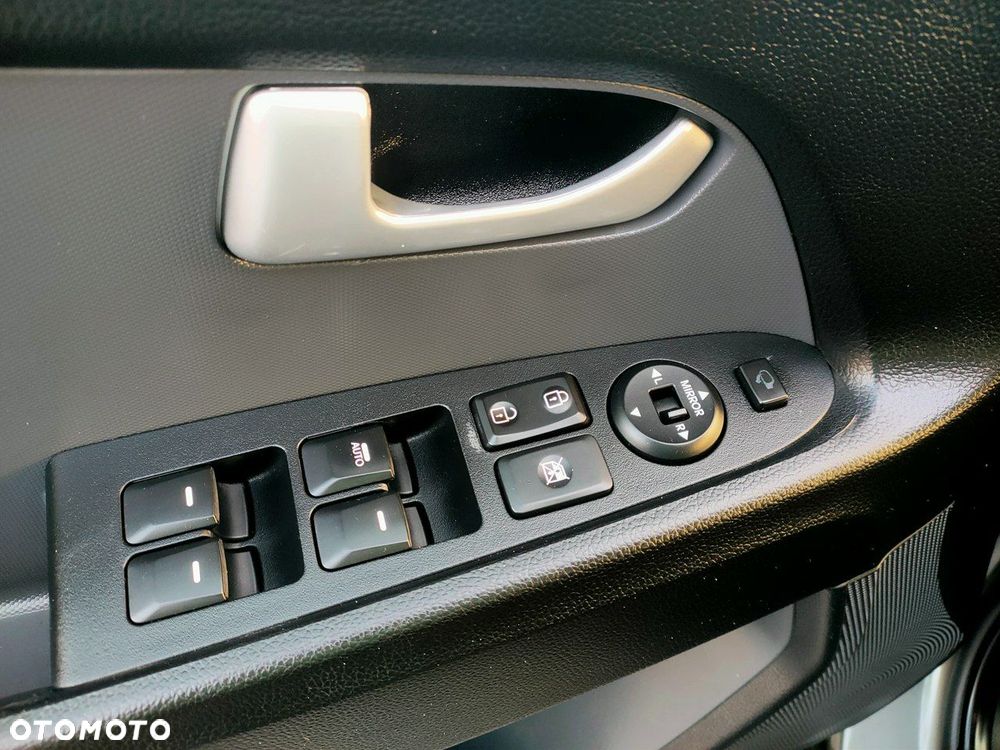 Kia Sportage - 10