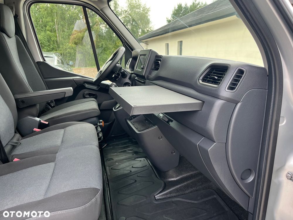 Renault Master - 25