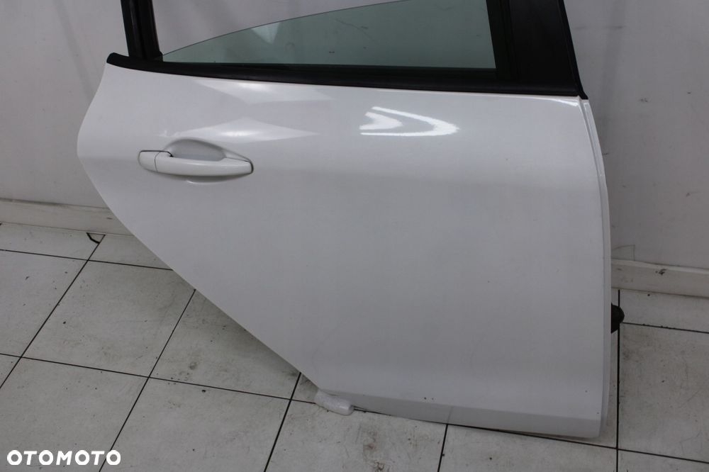 PEUGEOT 208 I 12R- DRZWI PRAWE TYLNE PRAWY TYŁ EWP EWPA - 7