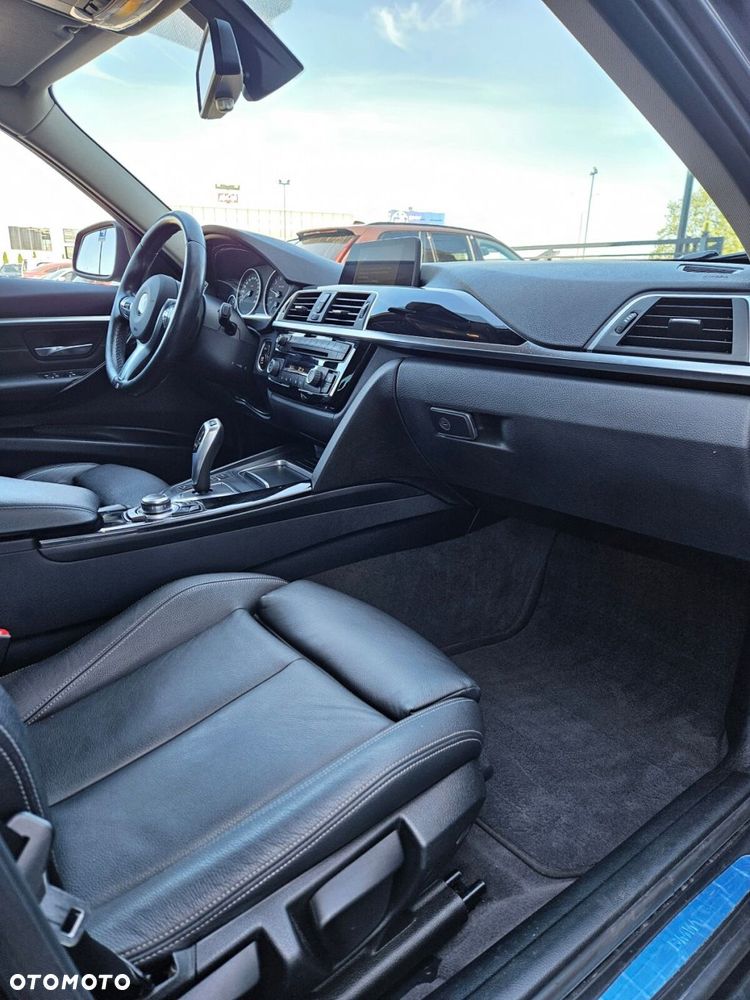 BMW Seria 3 318i Sport Line - 20