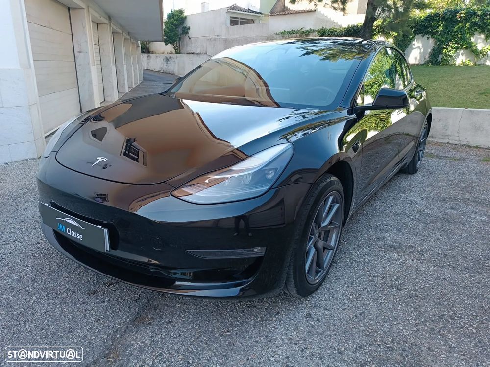 Tesla Model 3 Long Range Tração Traseira - 3
