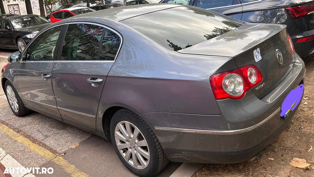 Volkswagen Passat - 2
