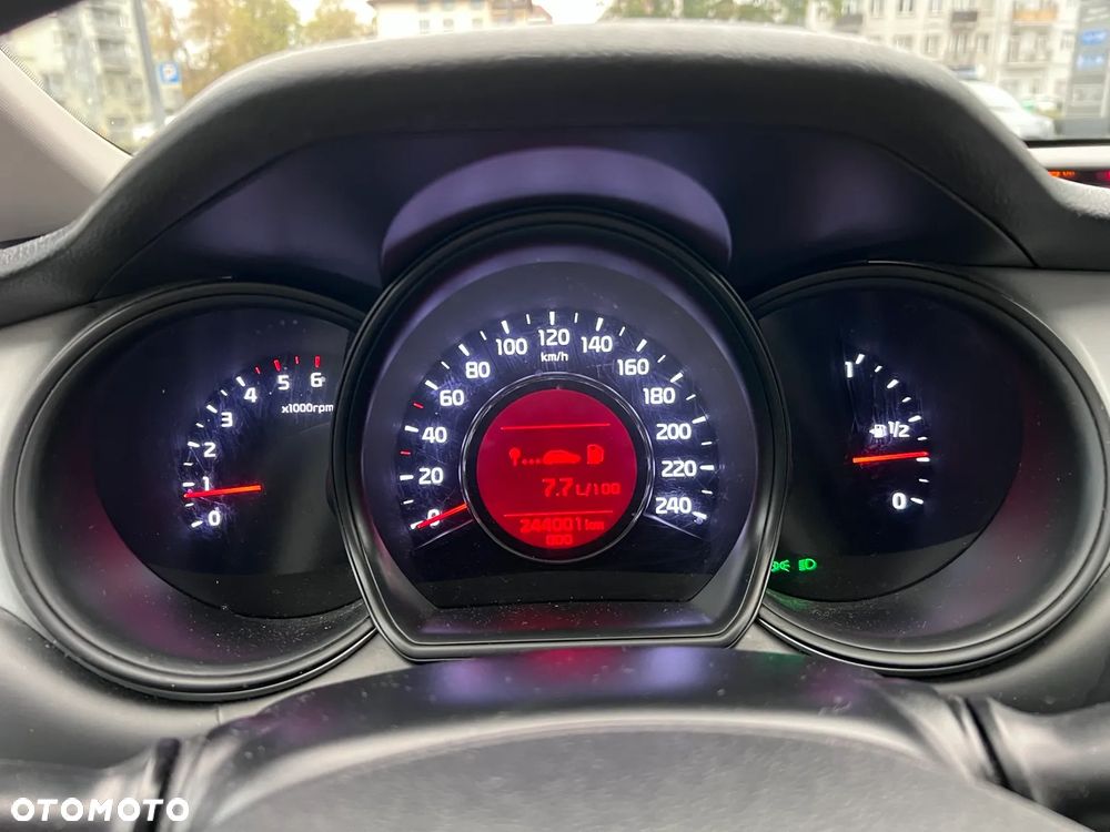 Kia Ceed 1.6 CRDi M - 12