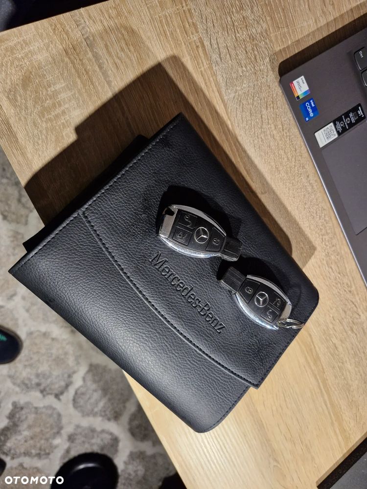 Mercedes-Benz CLA 180 Urban - 21