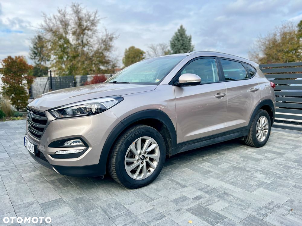 Hyundai Tucson blue 1.7 CRDi 2WD Intro Edition - 9