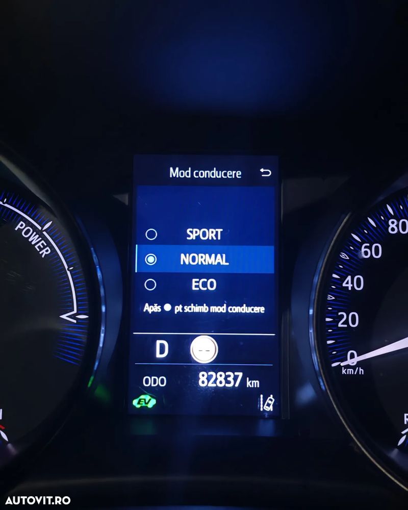 Toyota C-HR - 9