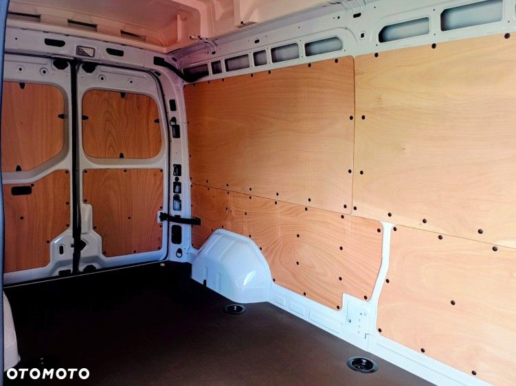 Renault Nowy Master - 13