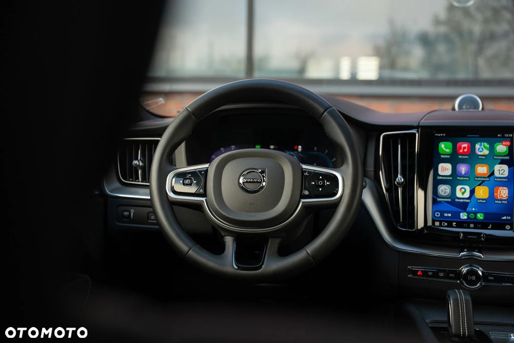 Volvo XC 60 B4 D AWD Ultimate Dark - 23