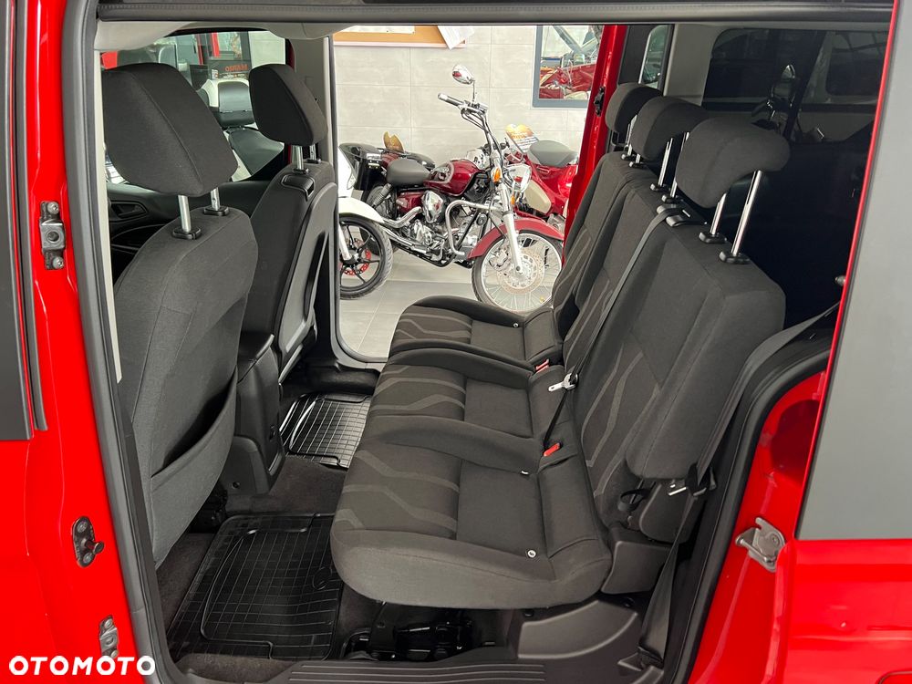 Ford Tourneo Connect 1.6 EcoBoost Titanium - 18