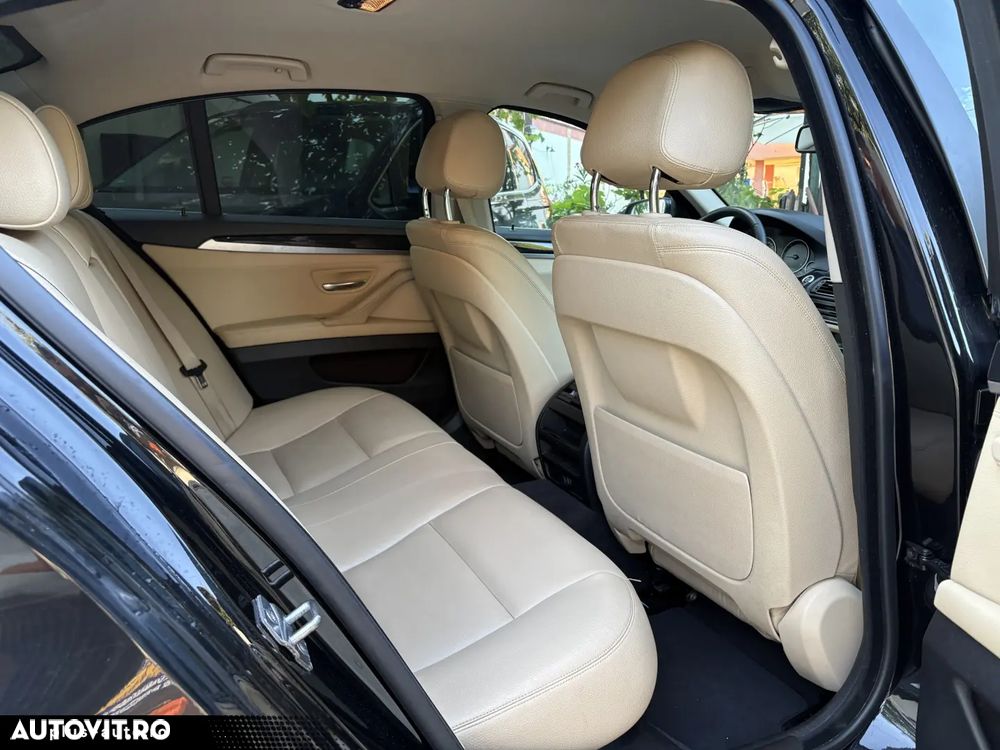 BMW Seria 5 525d Aut. Luxury Line - 21