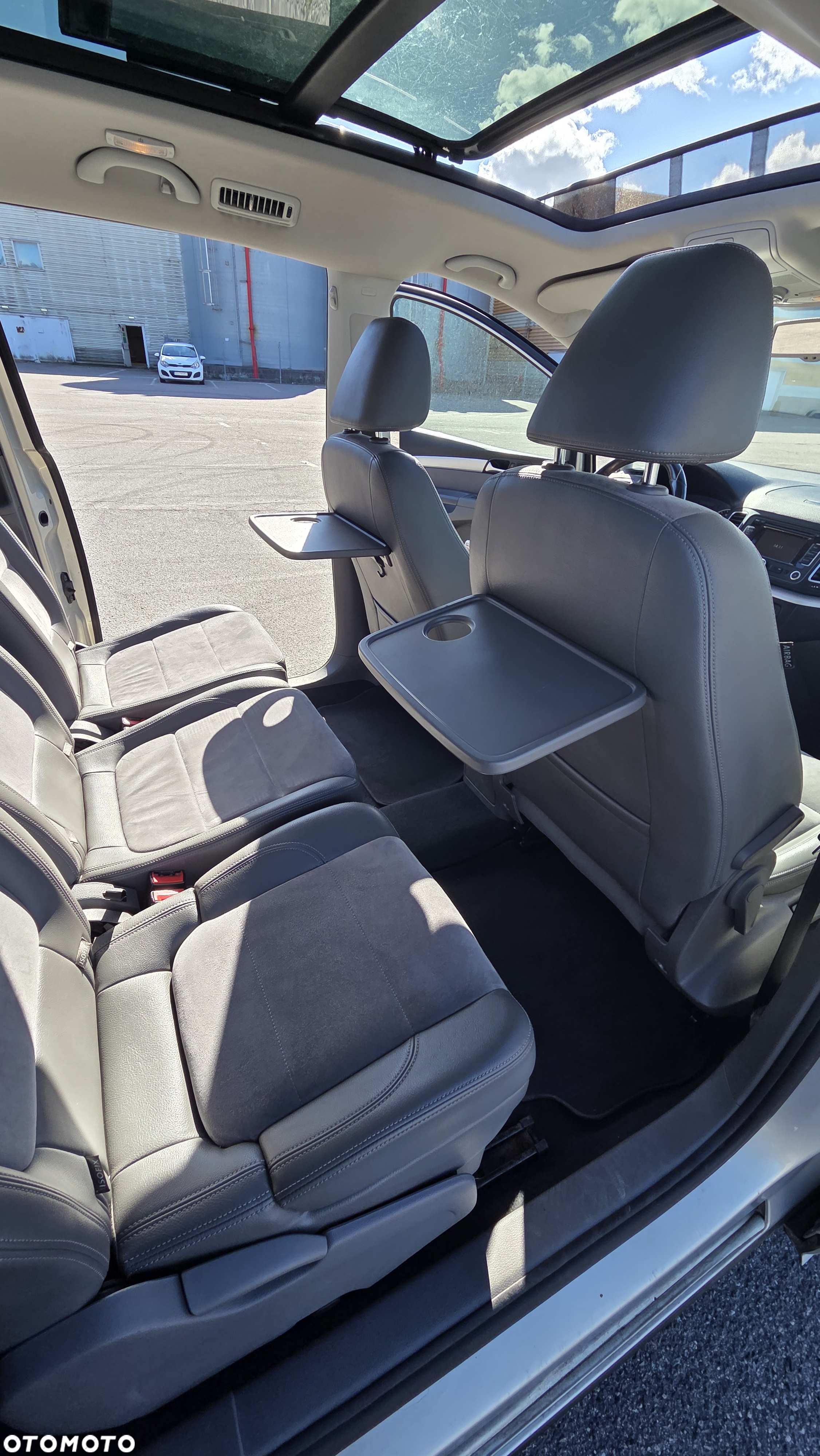 Volkswagen Sharan 2.0 TDI Highline DSG - 11