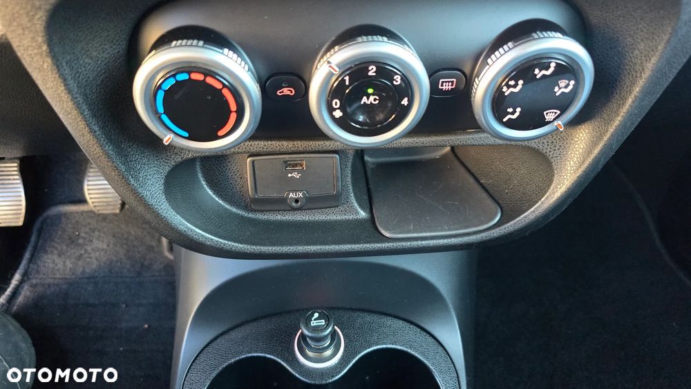 Fiat 500L - 33