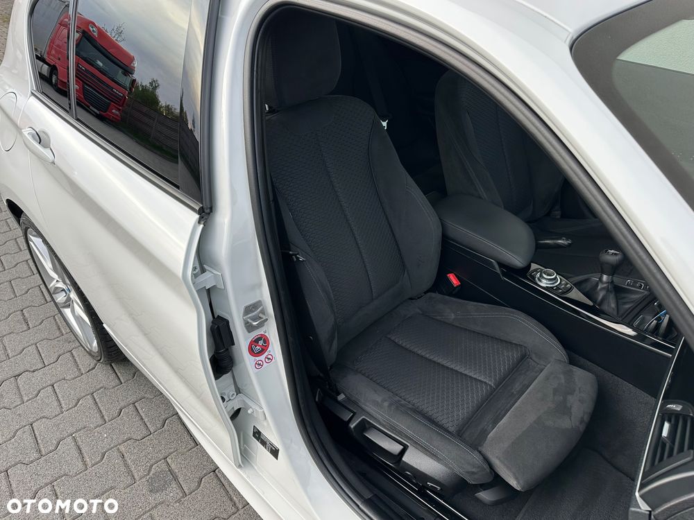 BMW Seria 1 120d M Sport - 21