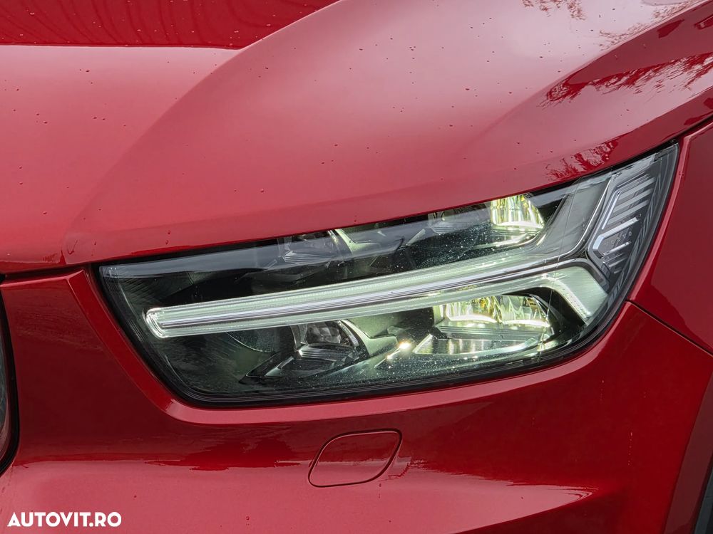 Volvo XC 40 D4 AWD Geartronic Inscription - 13