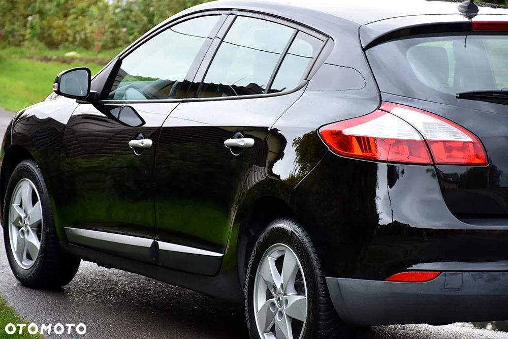 Renault Megane 1.6 16V 110 Dynamique - 12