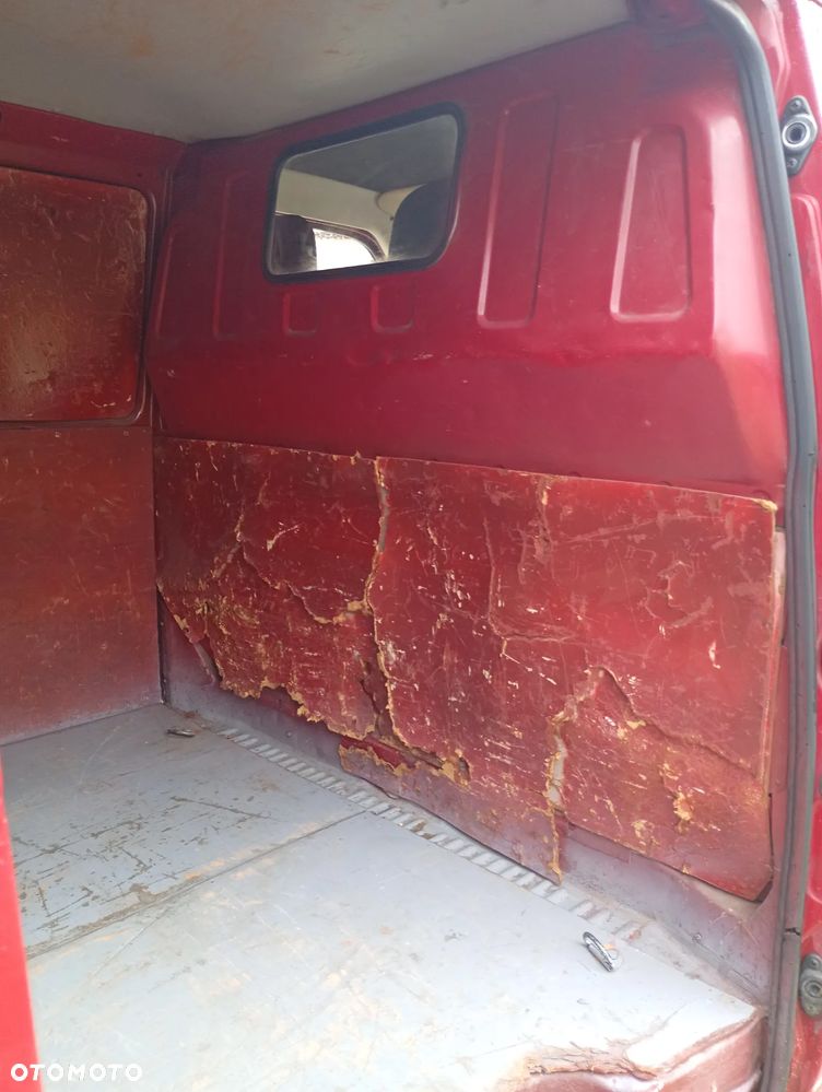 Volkswagen Transporter T4 1.9 TD 68 KM Blaszak Manual - 29