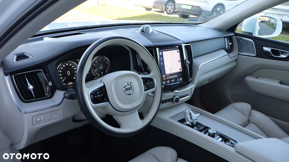 Volvo XC 60 B6 B AWD Inscription - 14