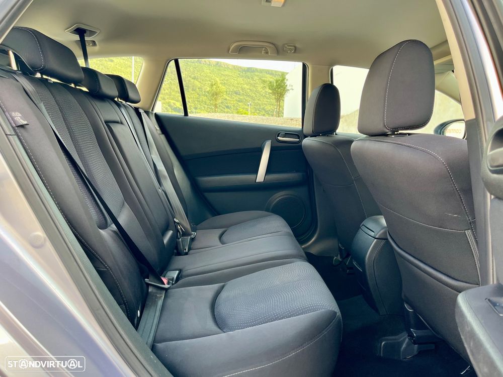 Mazda 6 MZR-CD 2.0 Comfort - 33