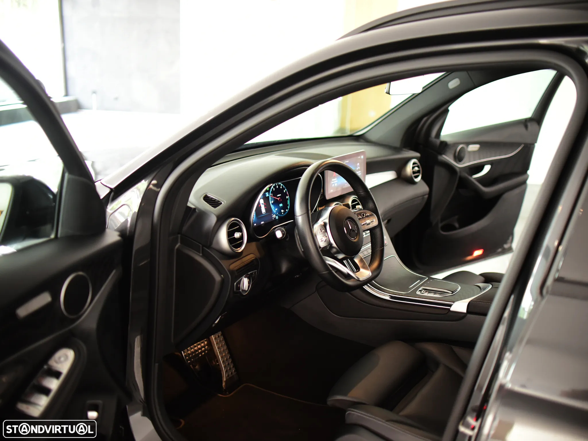 Mercedes-Benz GLC 300 de 4Matic - 24