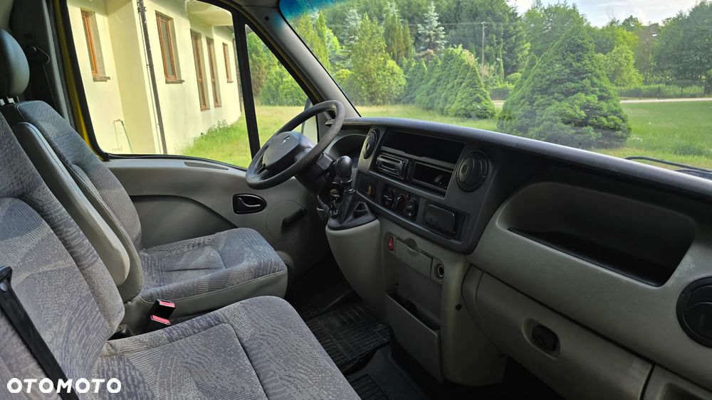 Renault Master - 15